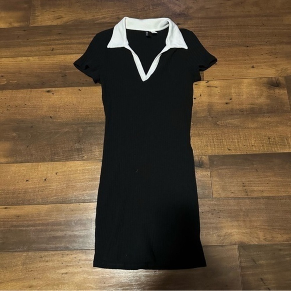 Black and white dress B12